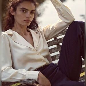 Doen Juliana silk blouse NWT